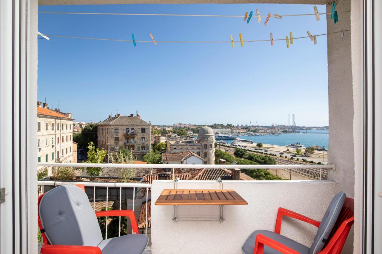 Top Floor Sunset Apartment プーラ エクステリア 写真